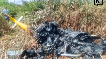 Helikopter stürzt ab und brennt in Samut Prakan