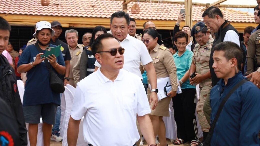 Phuket-Kampfansage: Premier sagt der Strand-Mafia den Kampf an